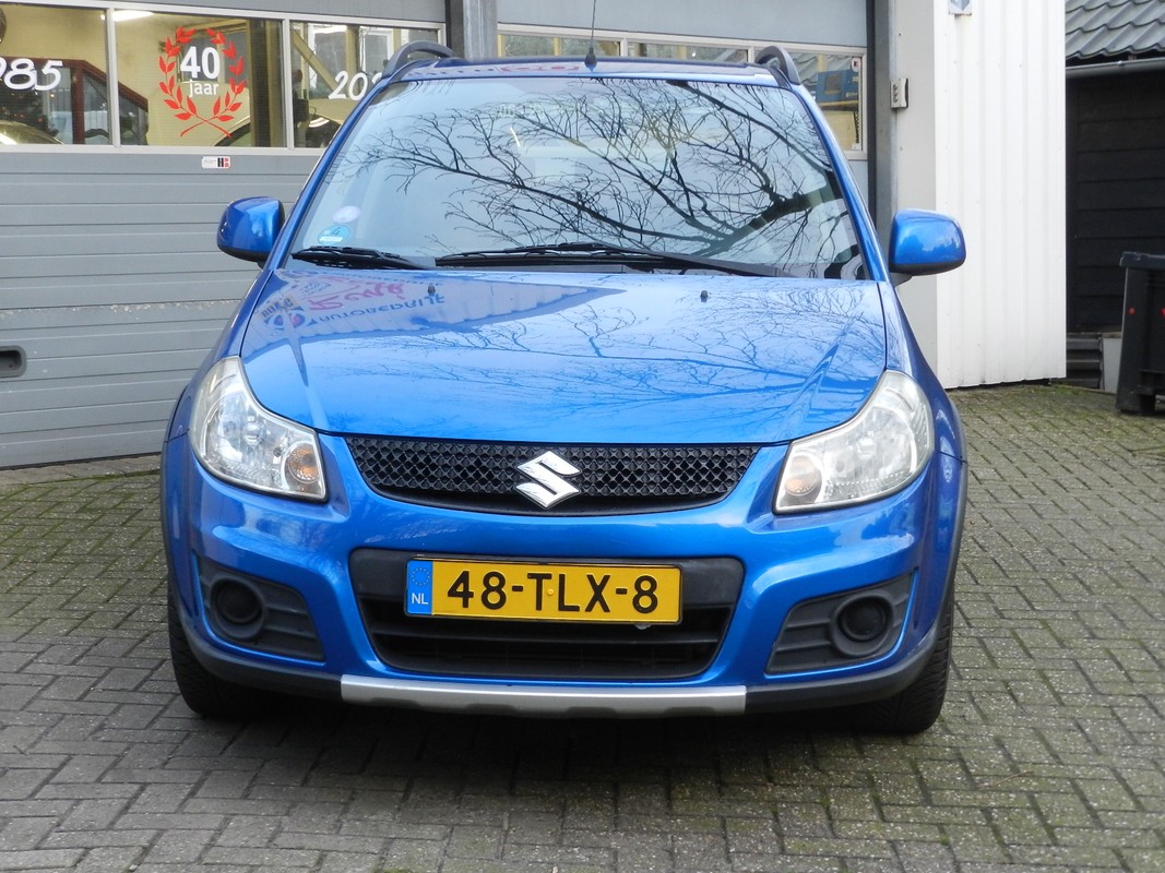 Suzuki SX4