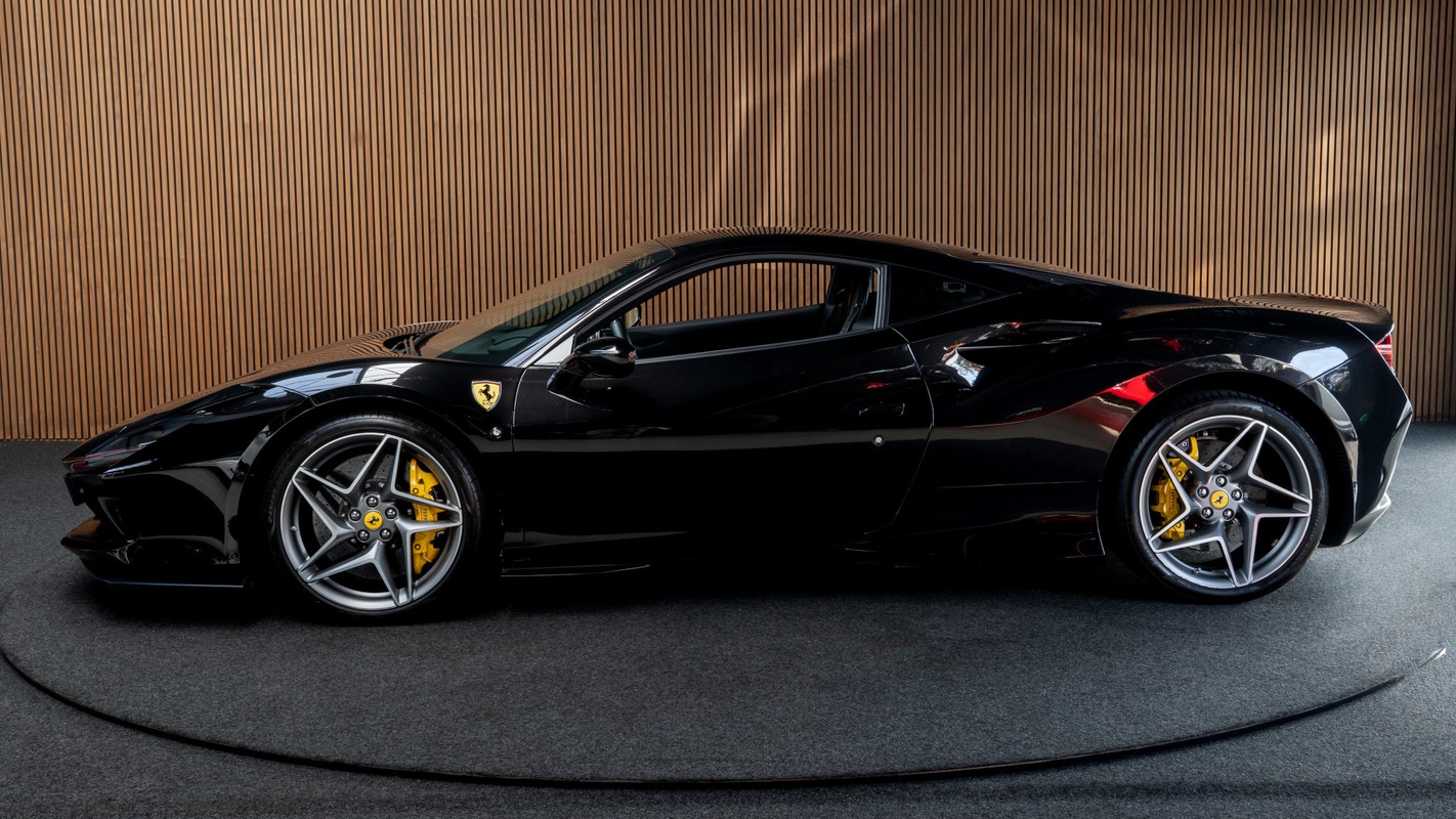 Ferrari F8 Tributo