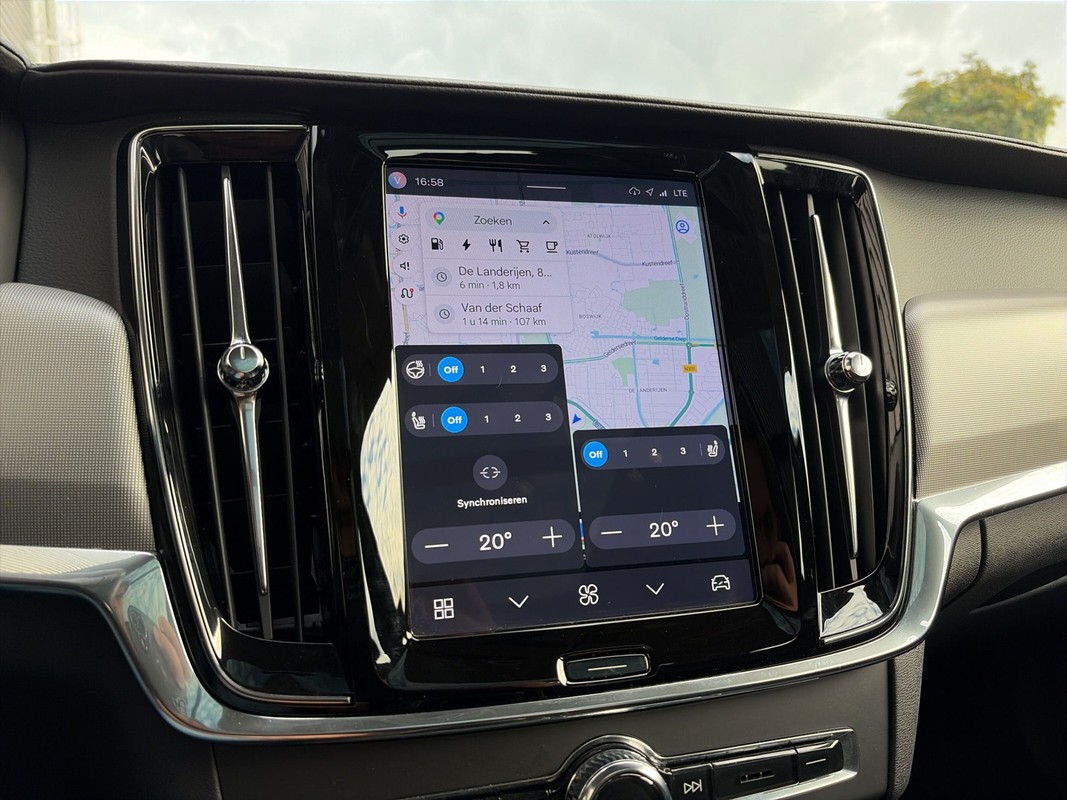 Volvo V90