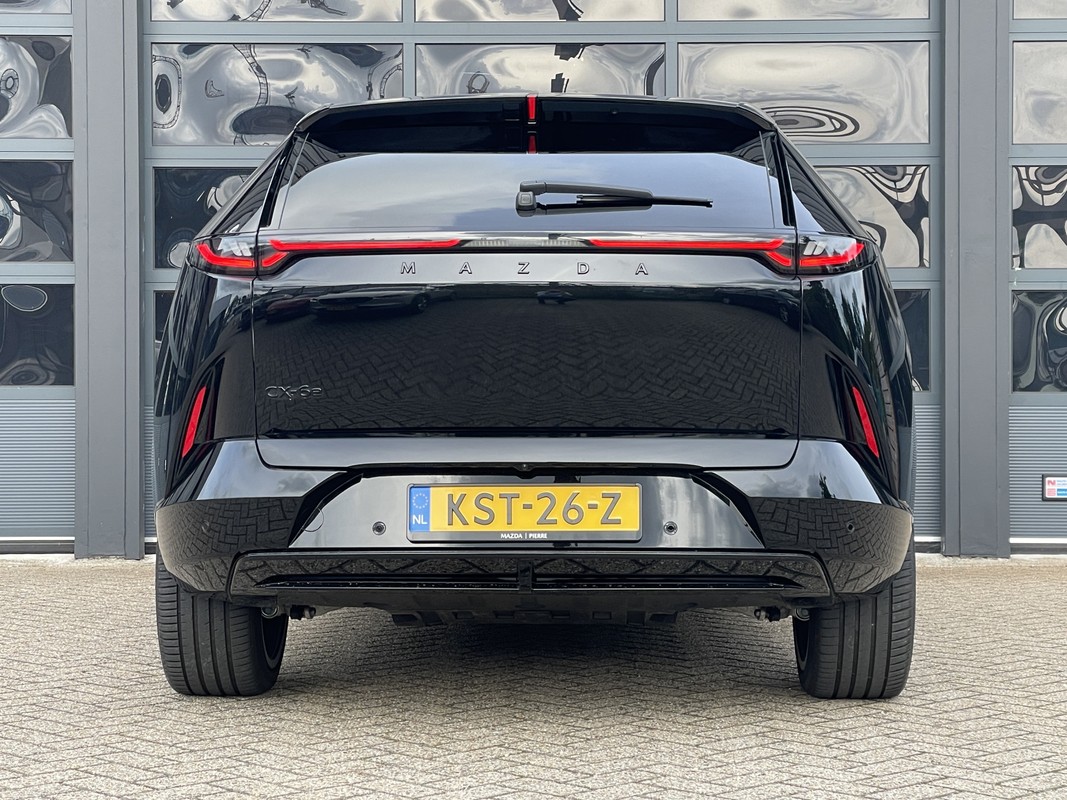 Mazda CX-6e