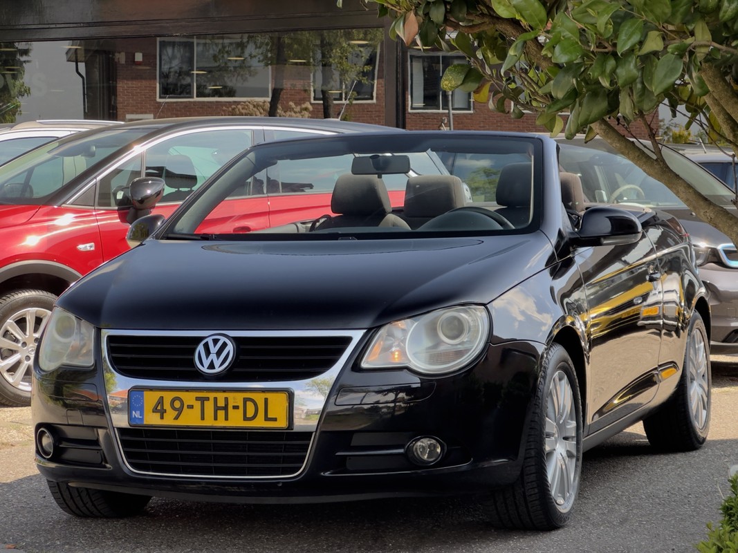 Volkswagen Eos
