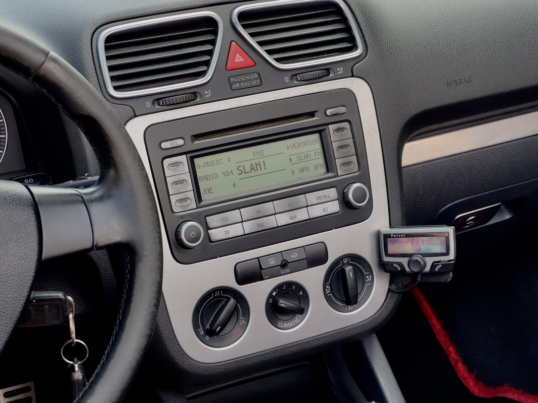 Volkswagen Eos