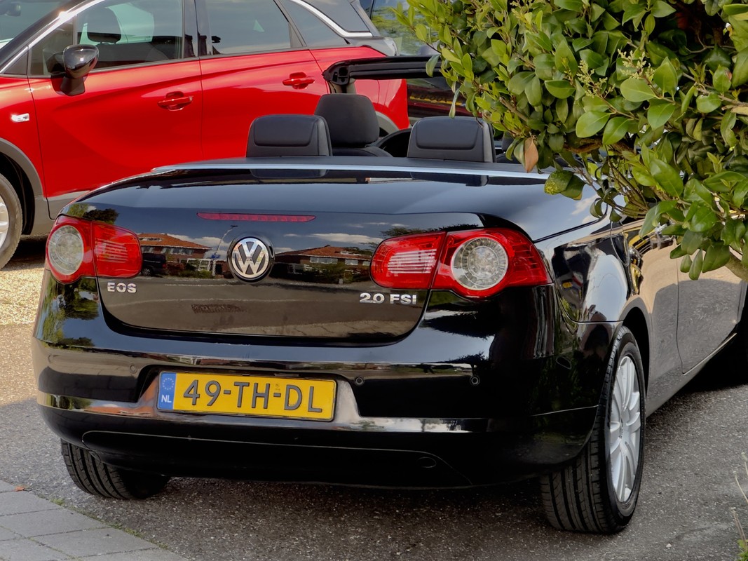 Volkswagen Eos