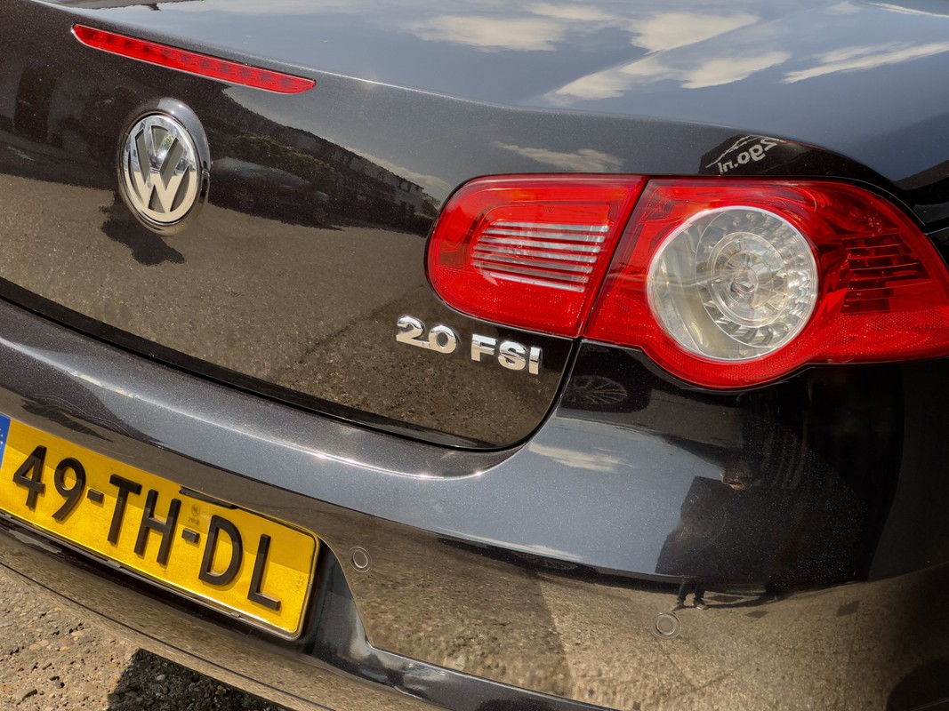 Volkswagen Eos