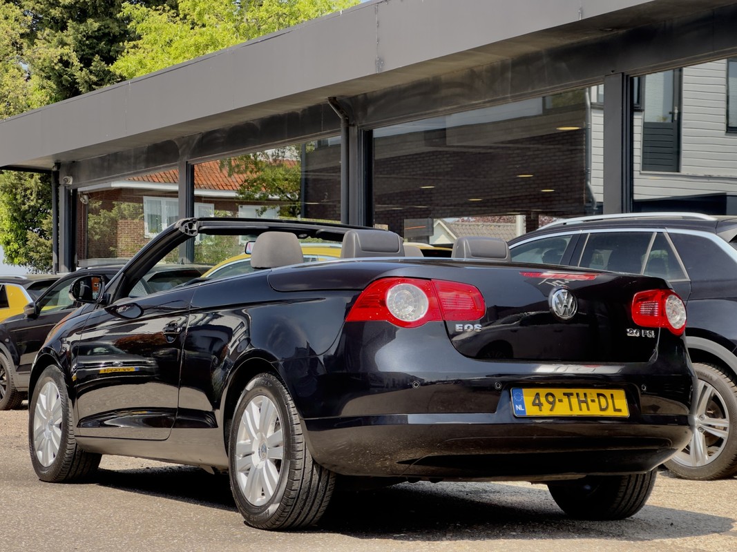 Volkswagen Eos