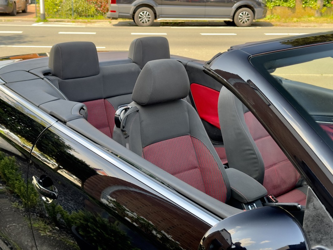 Volkswagen Eos