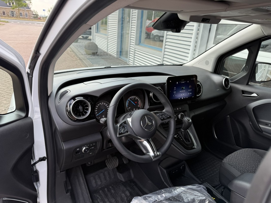 Mercedes-Benz eCitan