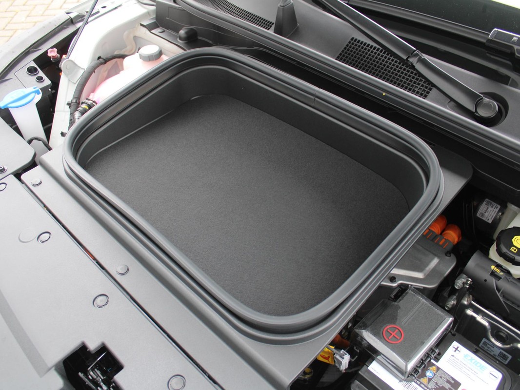 Kia EV2