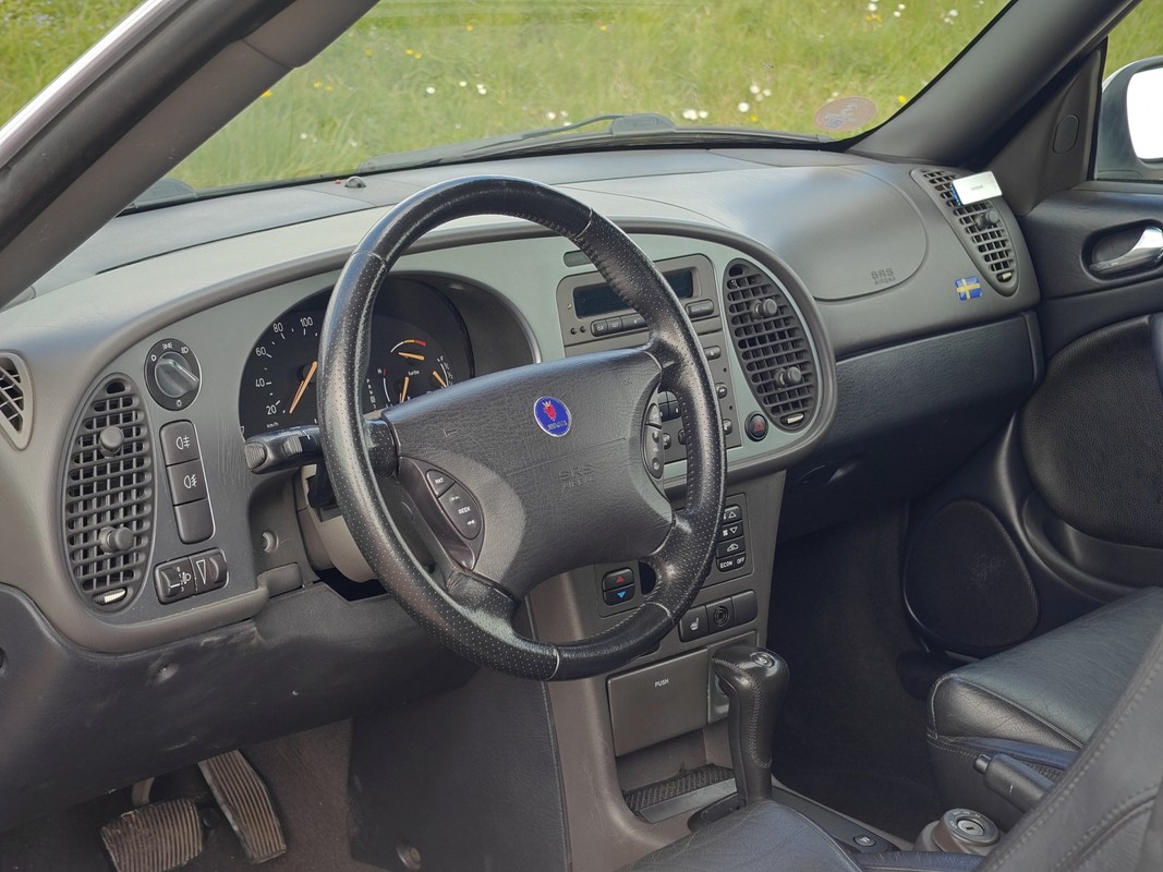 Saab 9-3