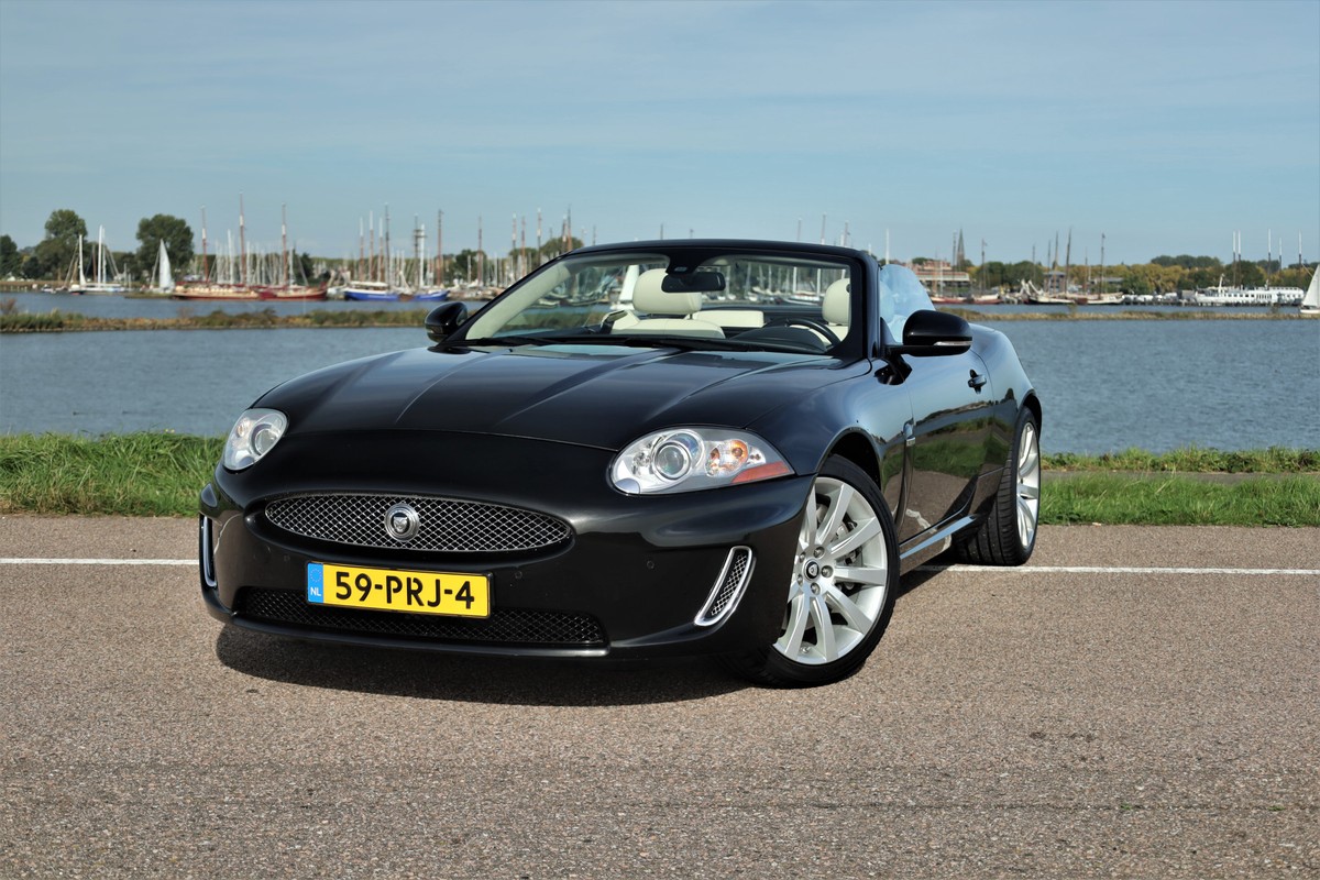 Jaguar XK