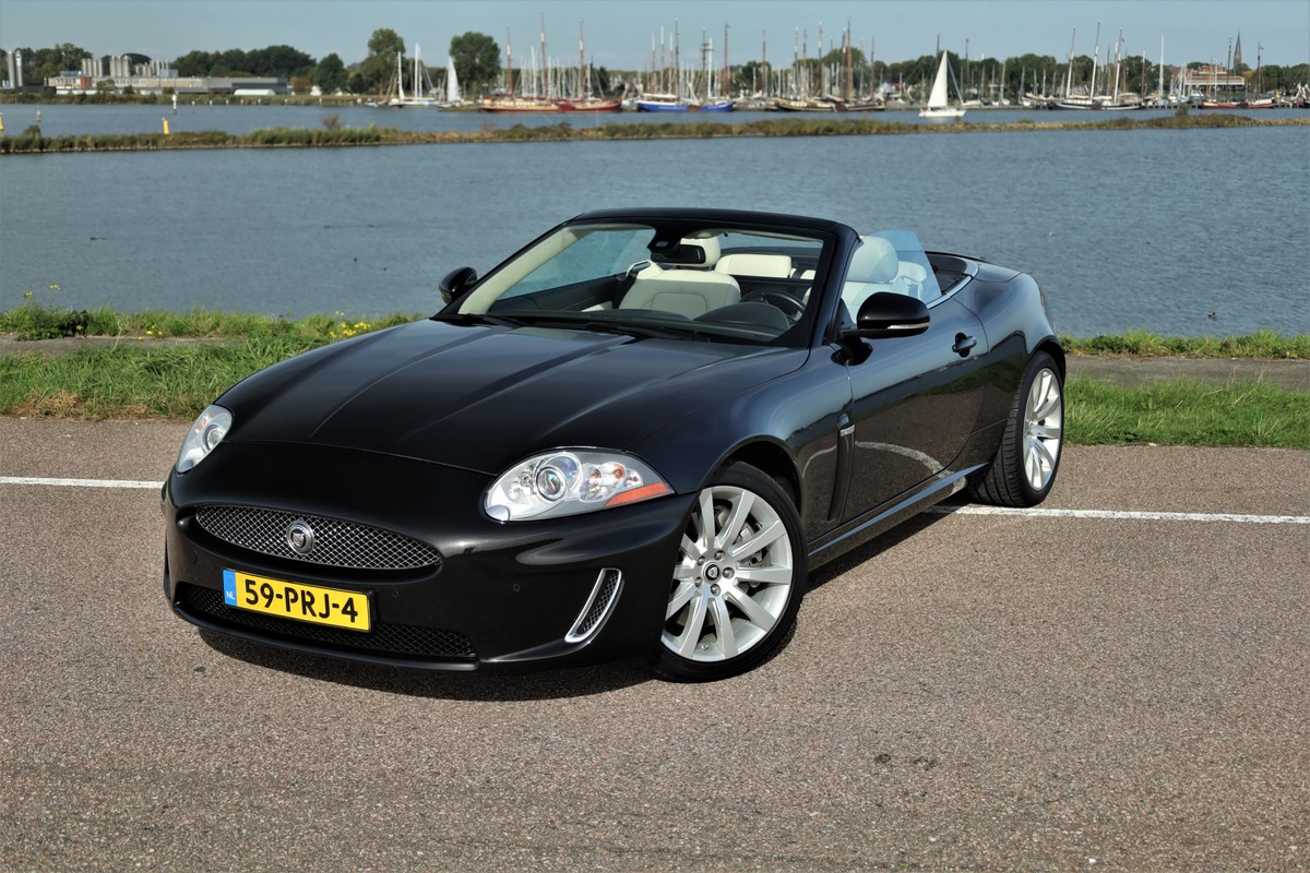 Jaguar XK