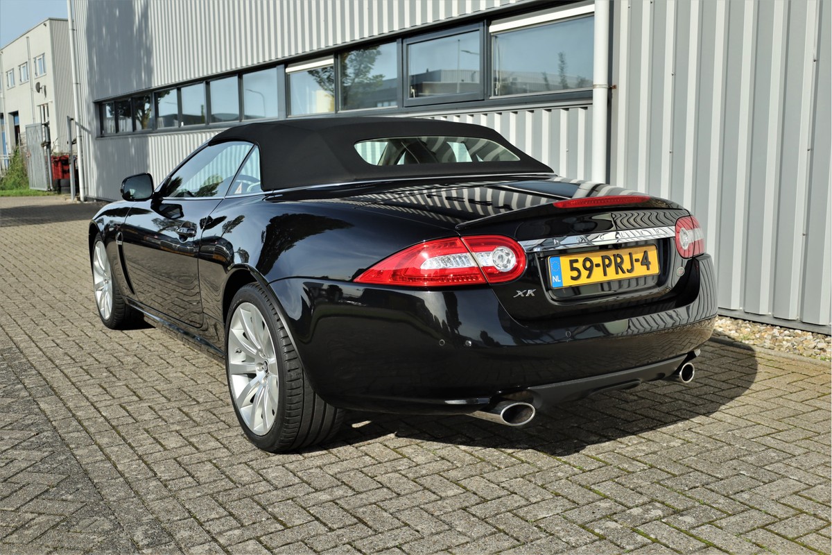 Jaguar XK