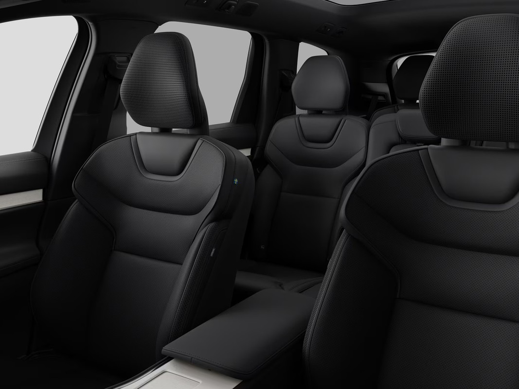 Volvo EX90