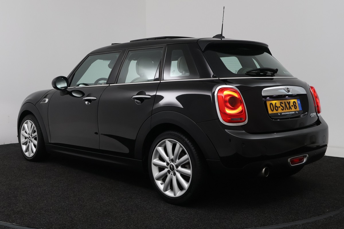 MINI 5-Deurs