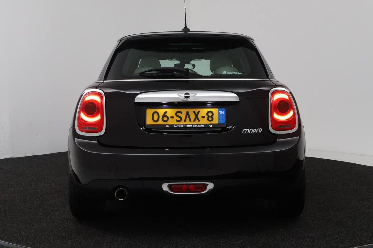 MINI 5-Deurs