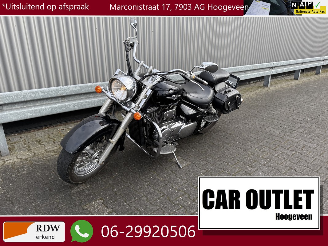 Suzuki Intruder