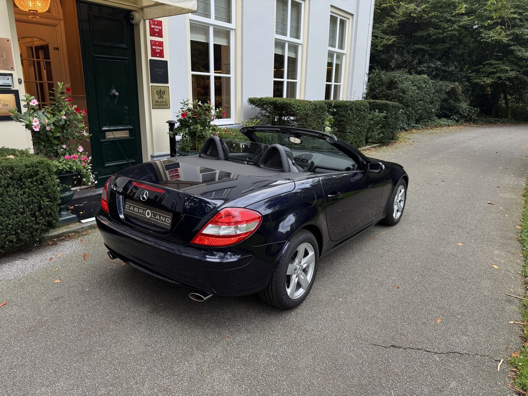 Mercedes-Benz SLK