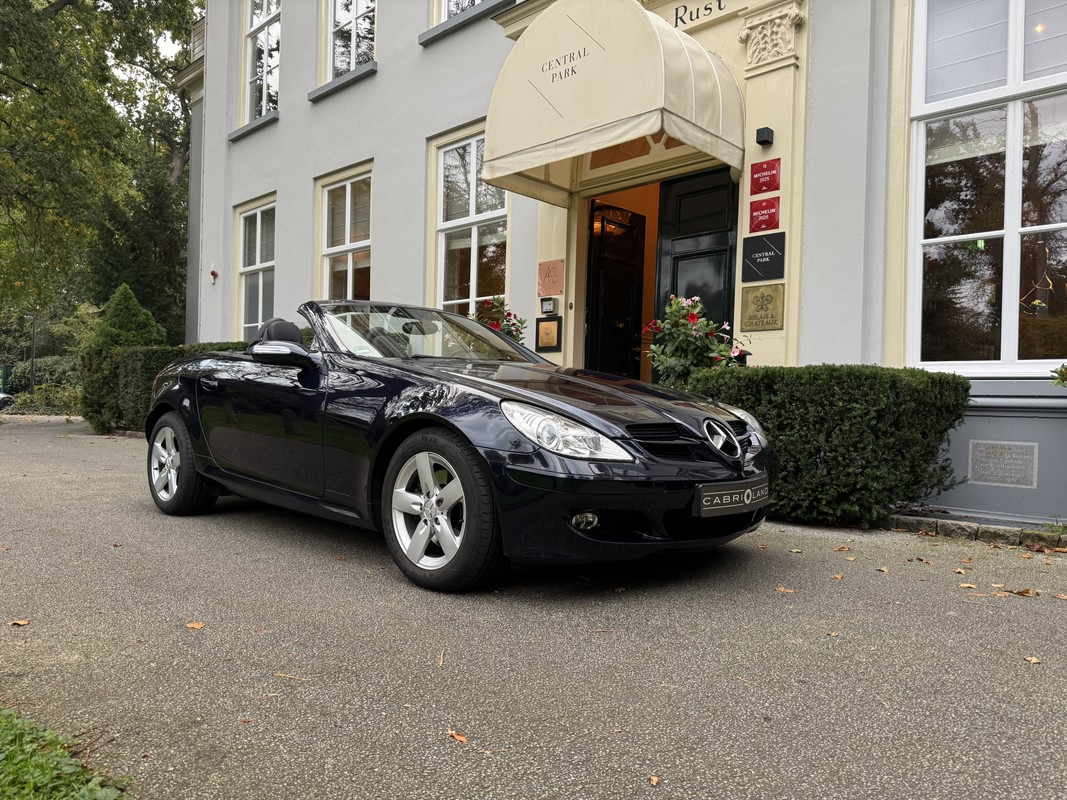 Mercedes-Benz SLK