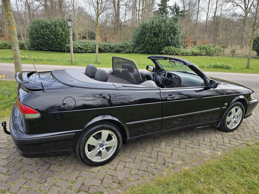 Saab 9-3