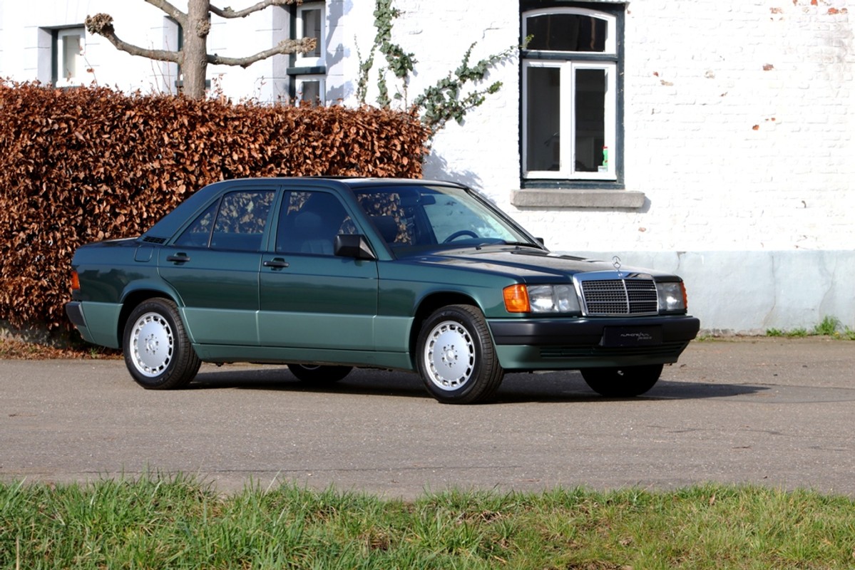 Mercedes-Benz 190