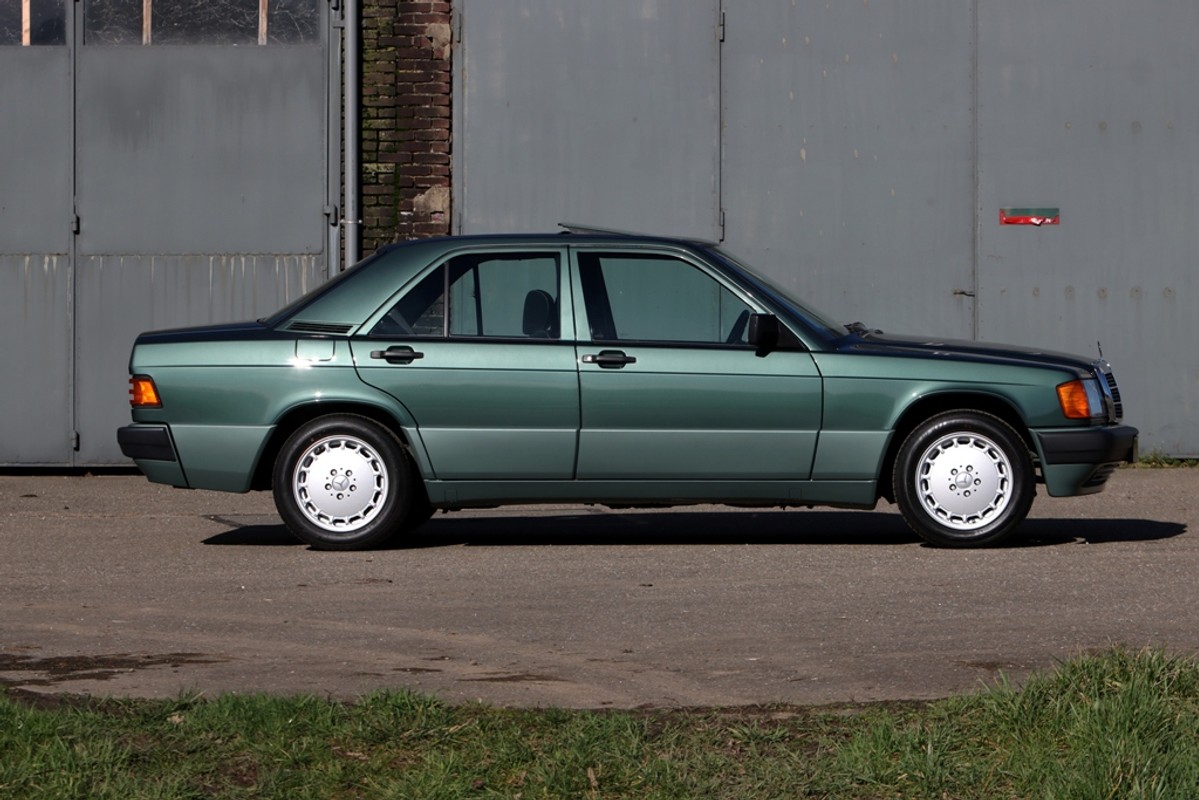 Mercedes-Benz 190