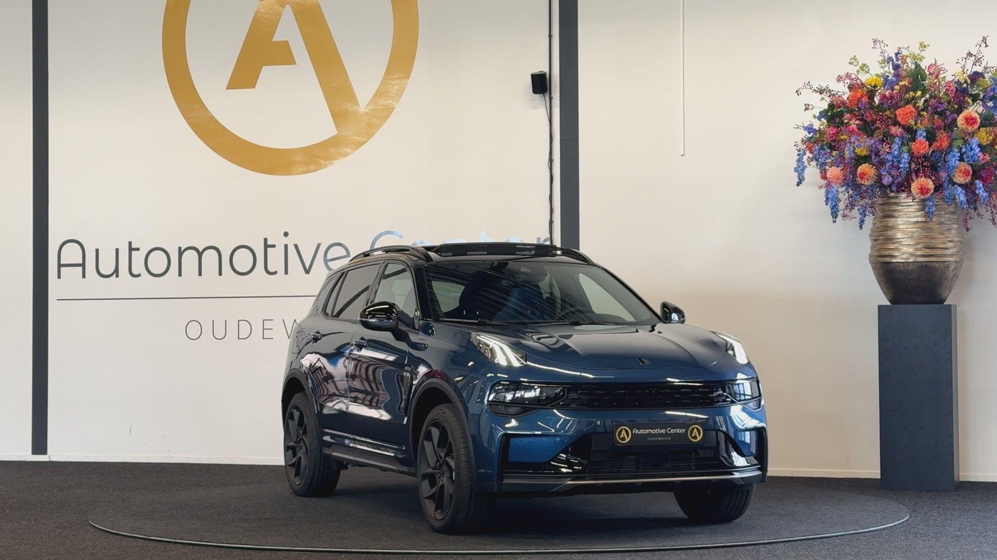 Lynk & Co 01