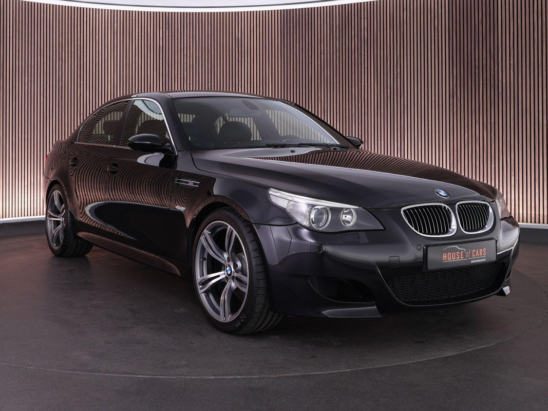BMW M5