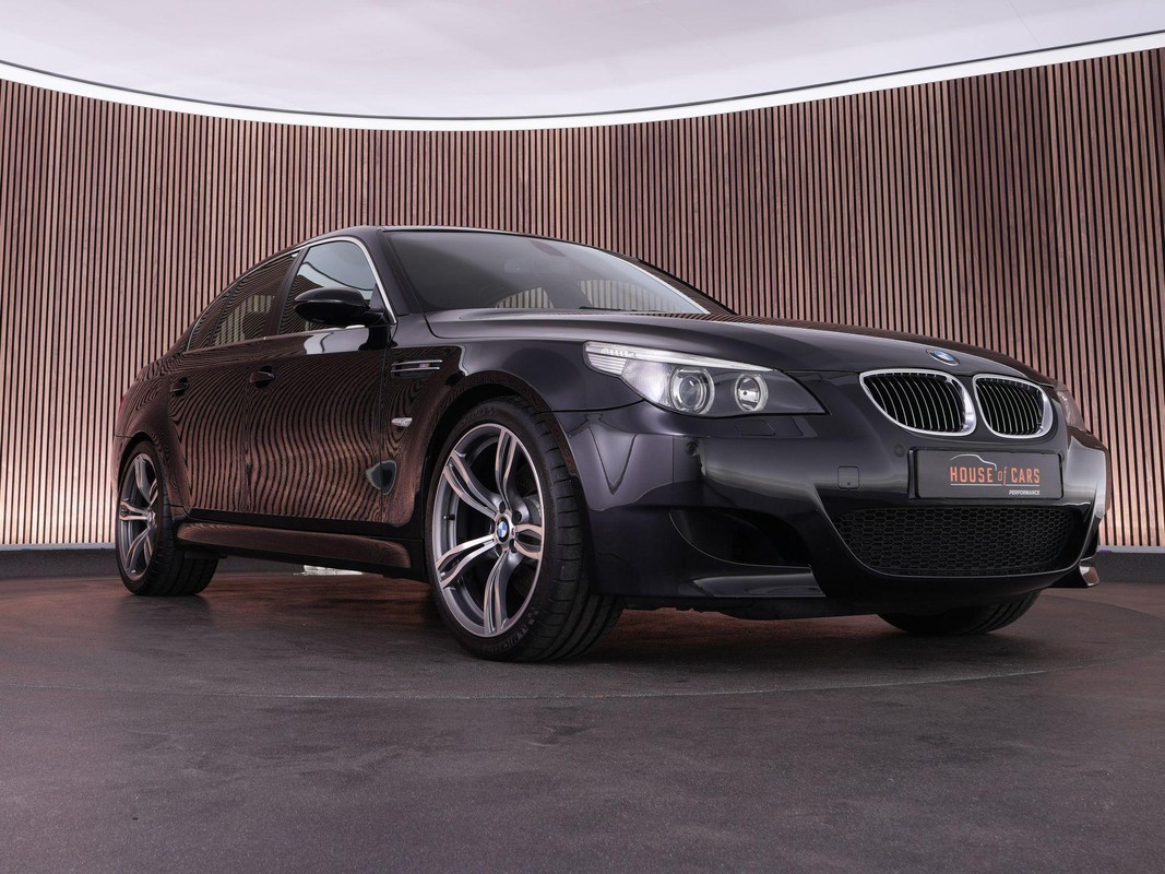 BMW M5