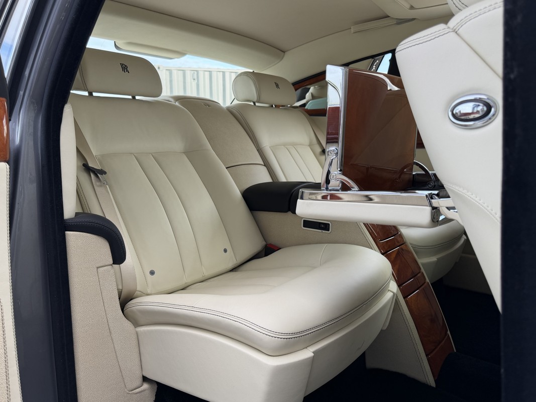 Rolls-Royce Phantom