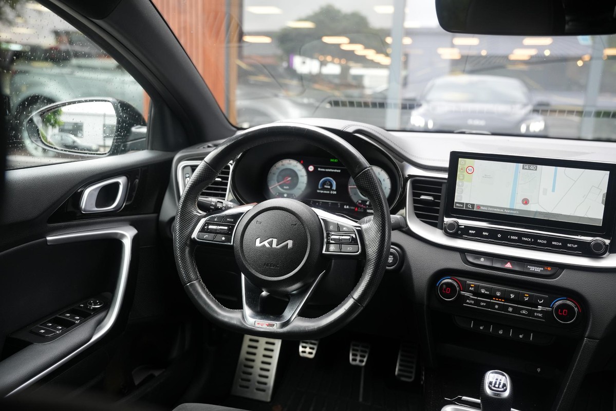Kia ProCeed