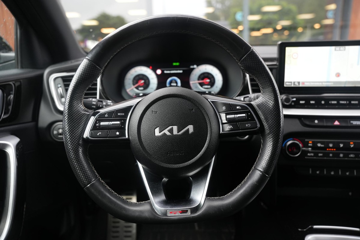 Kia ProCeed