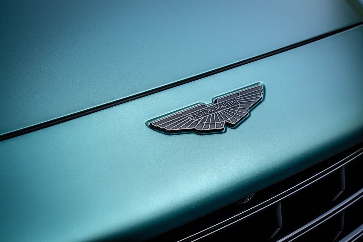 Aston Martin DBX