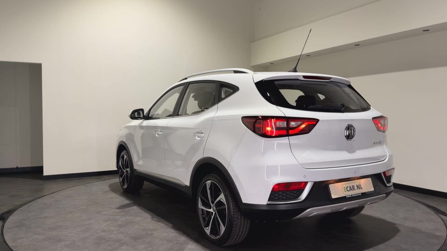 MG ZS EV