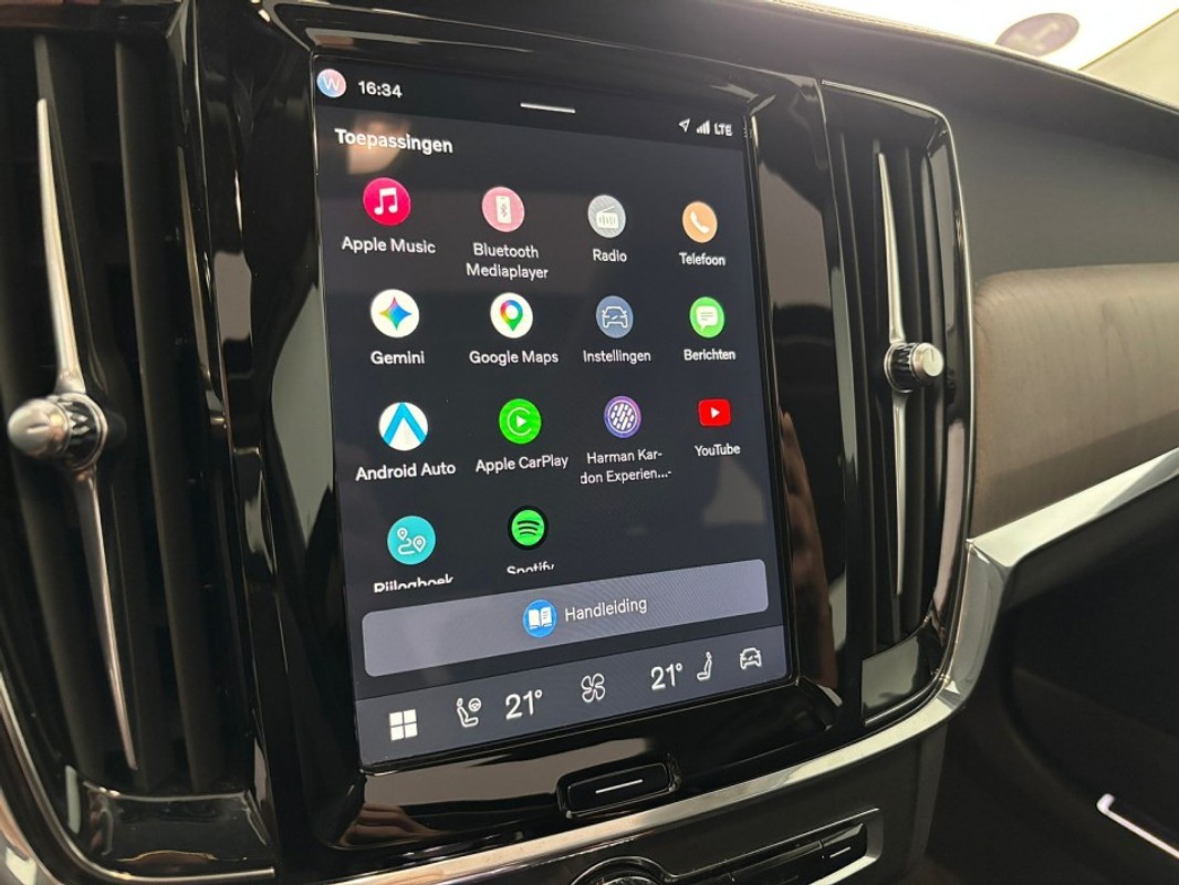 Volvo S90