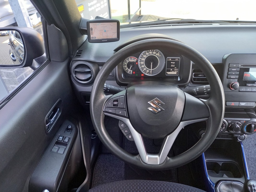 Suzuki Ignis