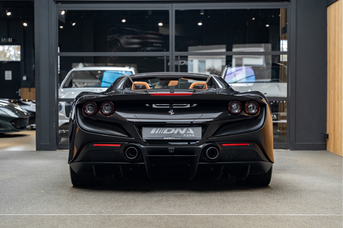 Ferrari F8 Spider