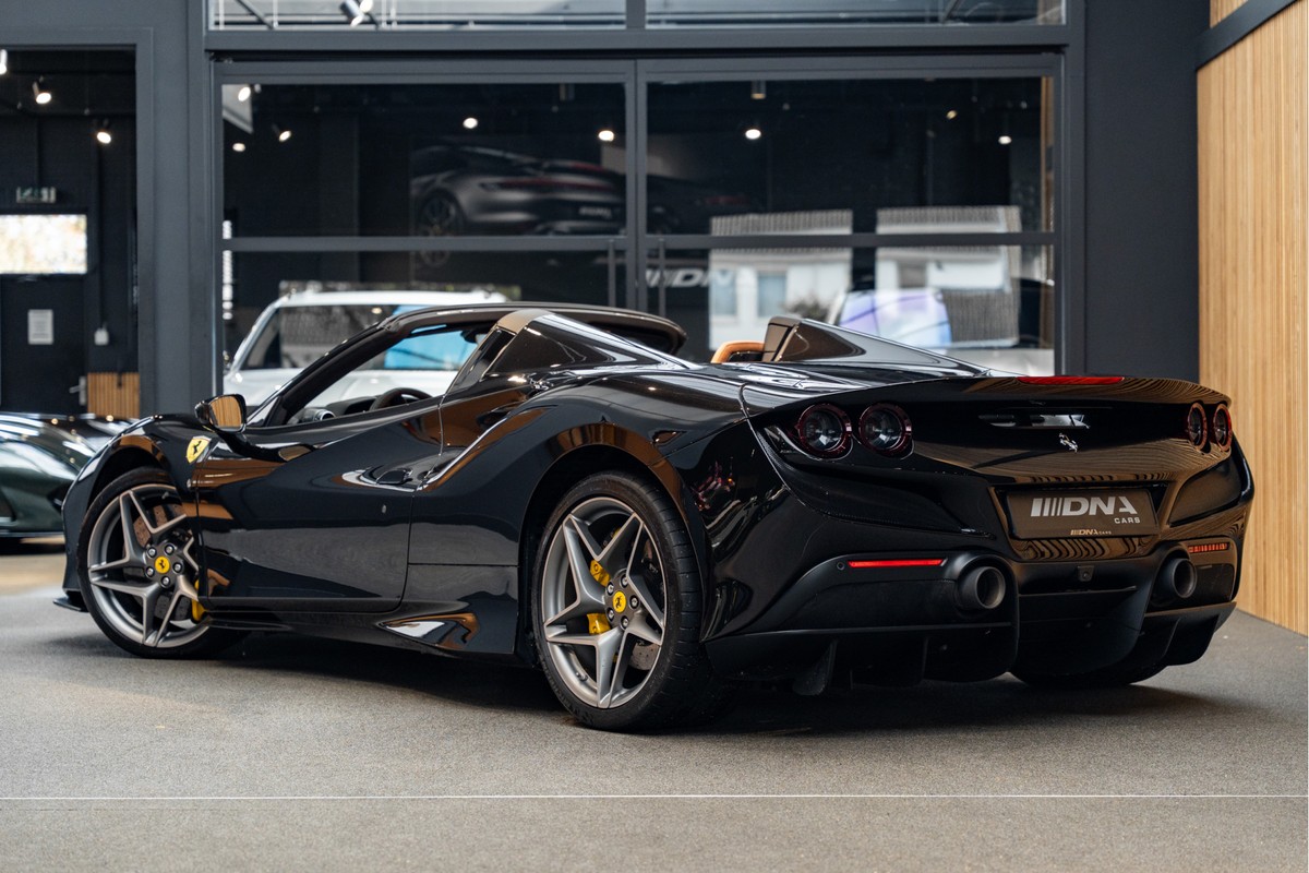 Ferrari F8 Spider
