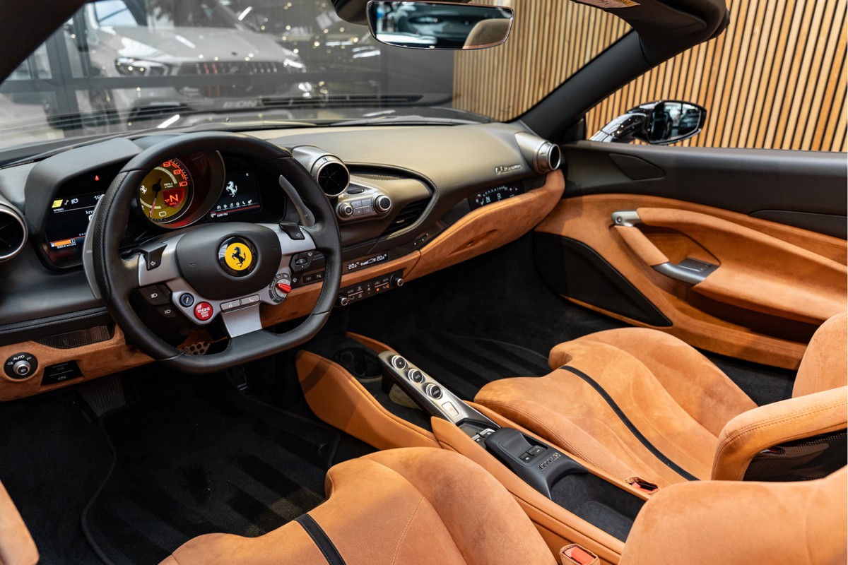 Ferrari F8 Spider