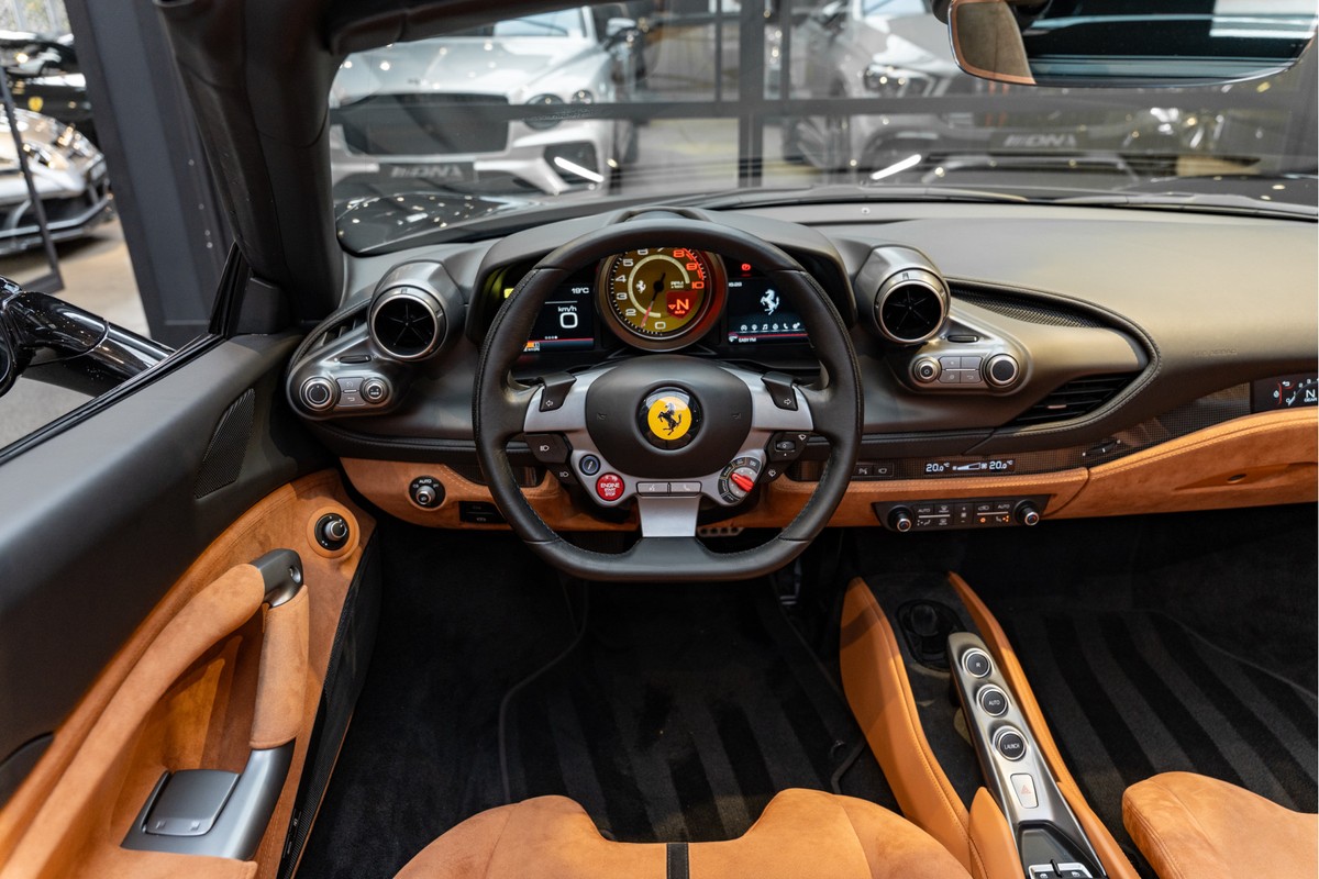 Ferrari F8 Spider