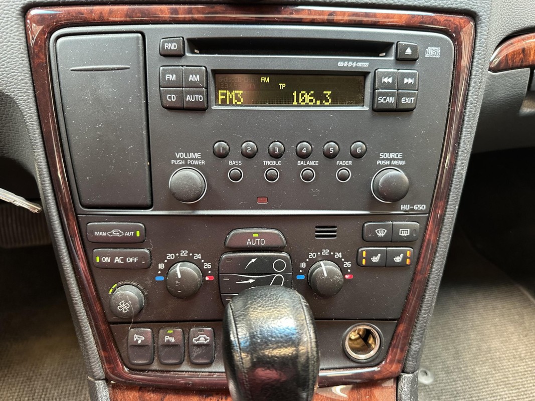 Volvo XC70