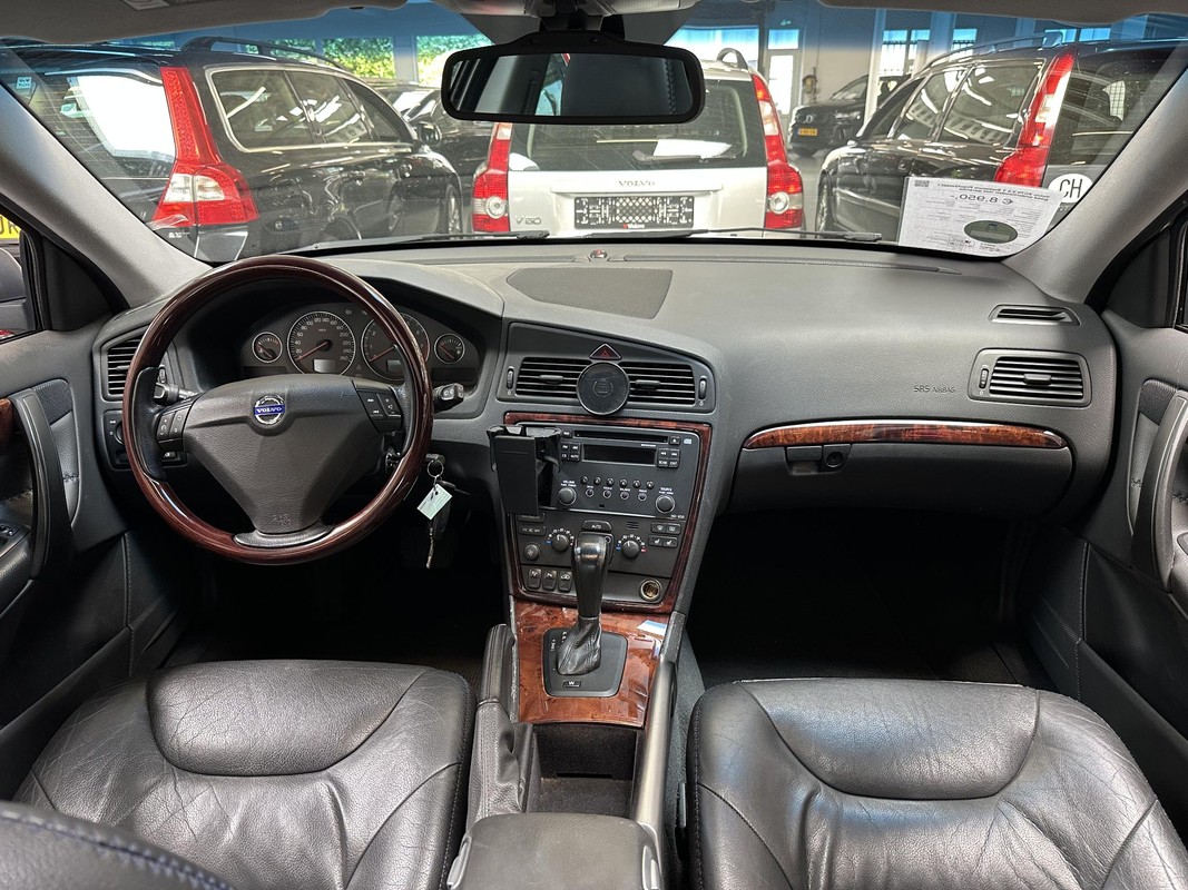 Volvo XC70