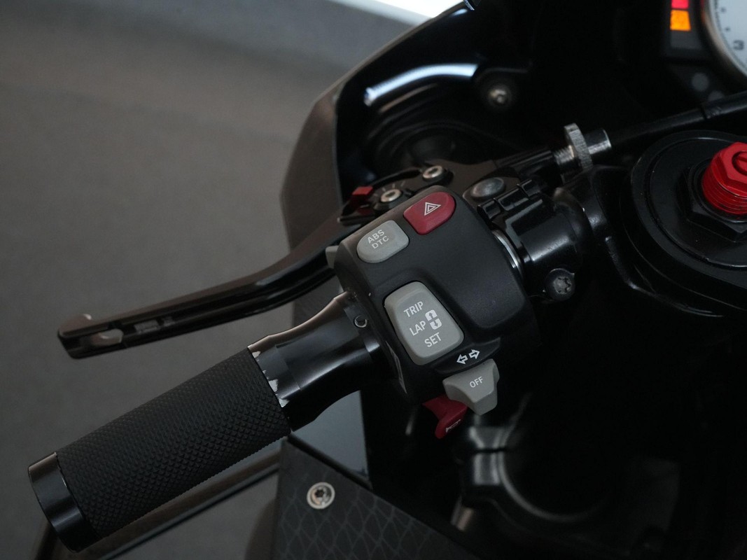 BMW S 1000 RR