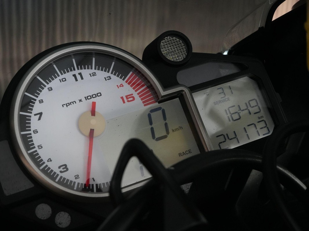 BMW S 1000 RR