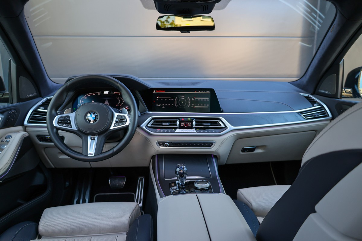 BMW X7