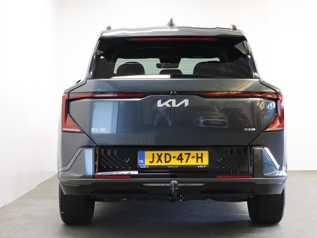 Kia EV5