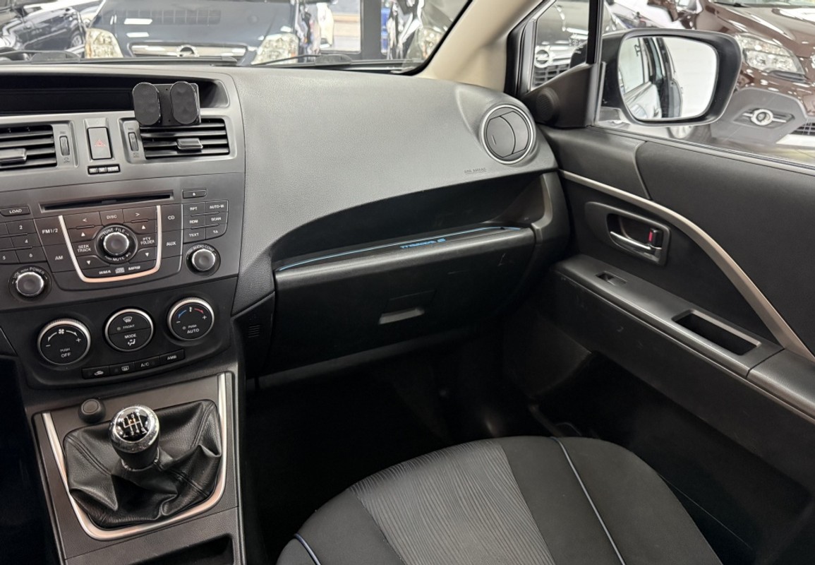 Mazda 5