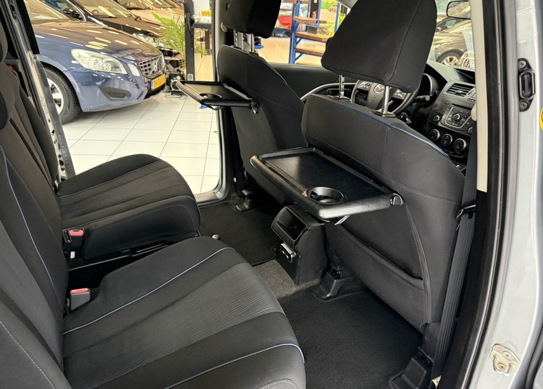 Mazda 5