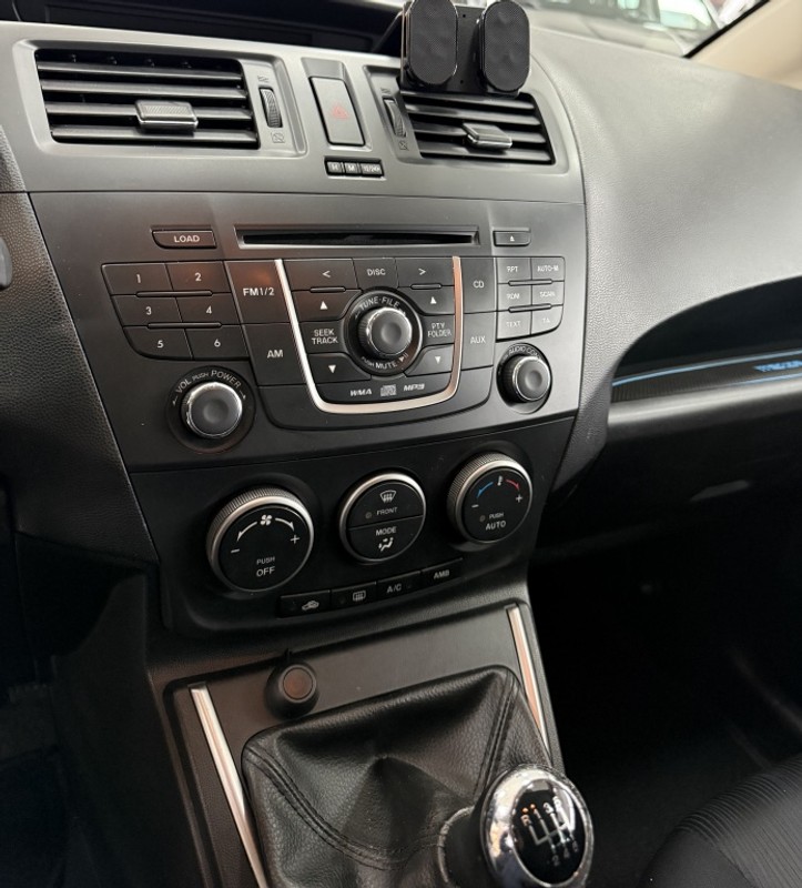 Mazda 5