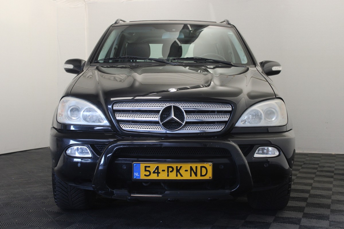 Mercedes-Benz M-Klasse