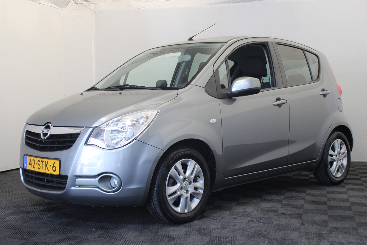Opel Agila